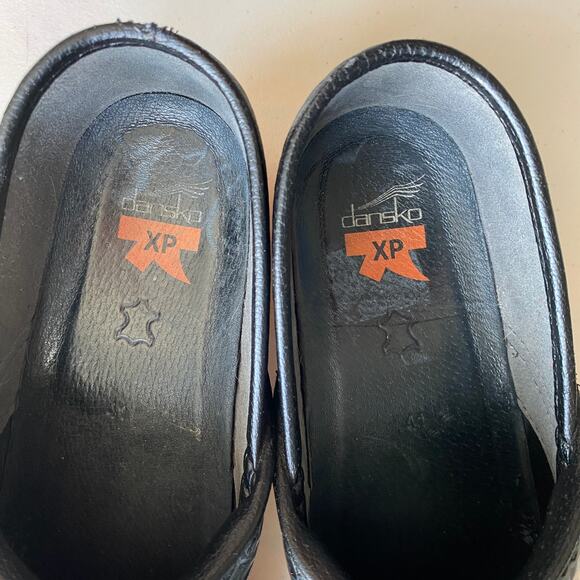 Dansko XP Black Anaconda Patent Leather Clogs Comfort Shoe Size 41 US 10.5-11 - Picture 3 of 13